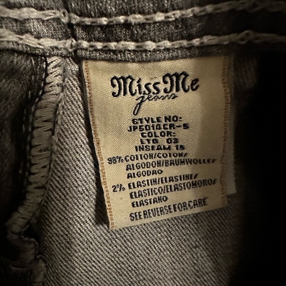 Miss Me gray cropped jeans size 26 - Picture 7 of 7